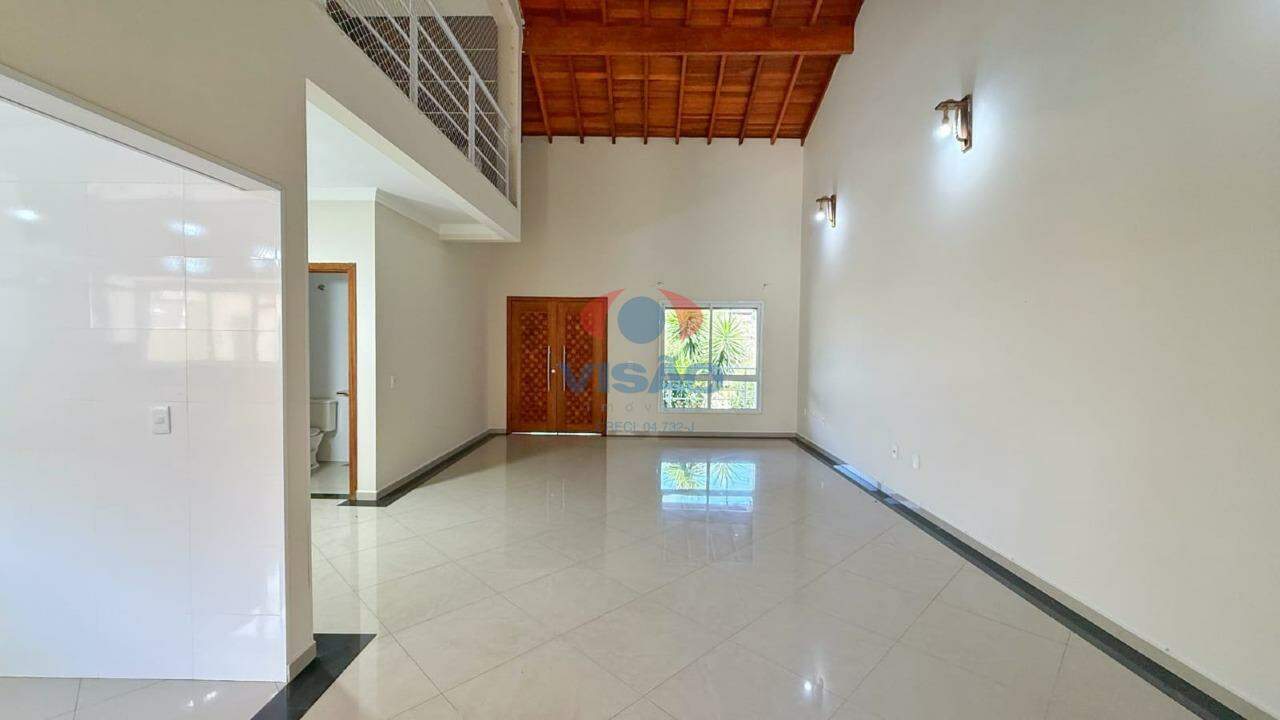 Casa em condomínio para aluguel no Jardim Portal de Itaici: 