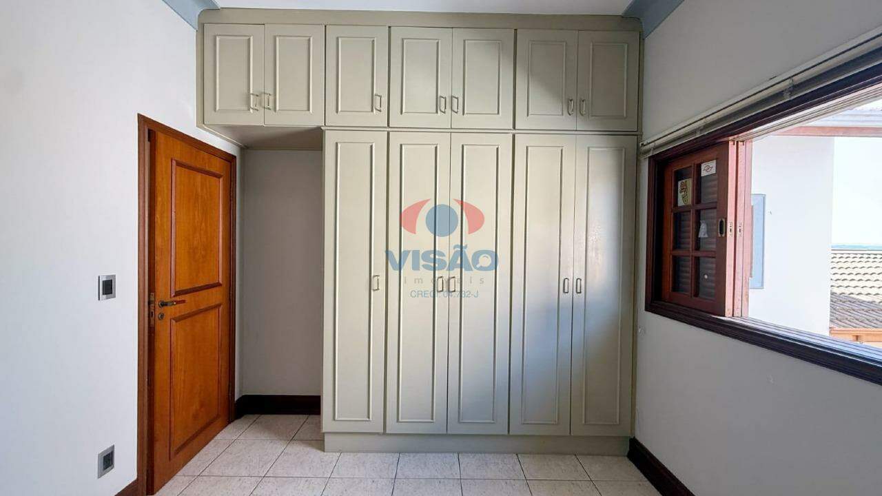 Casa em condomínio para aluguel no Aqui Se Vive: