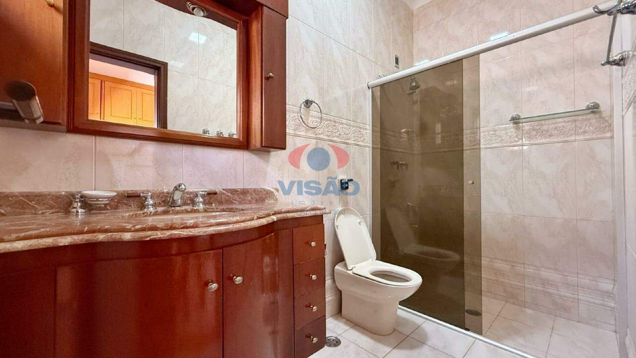 Casa em condomínio para aluguel no Aqui Se Vive: