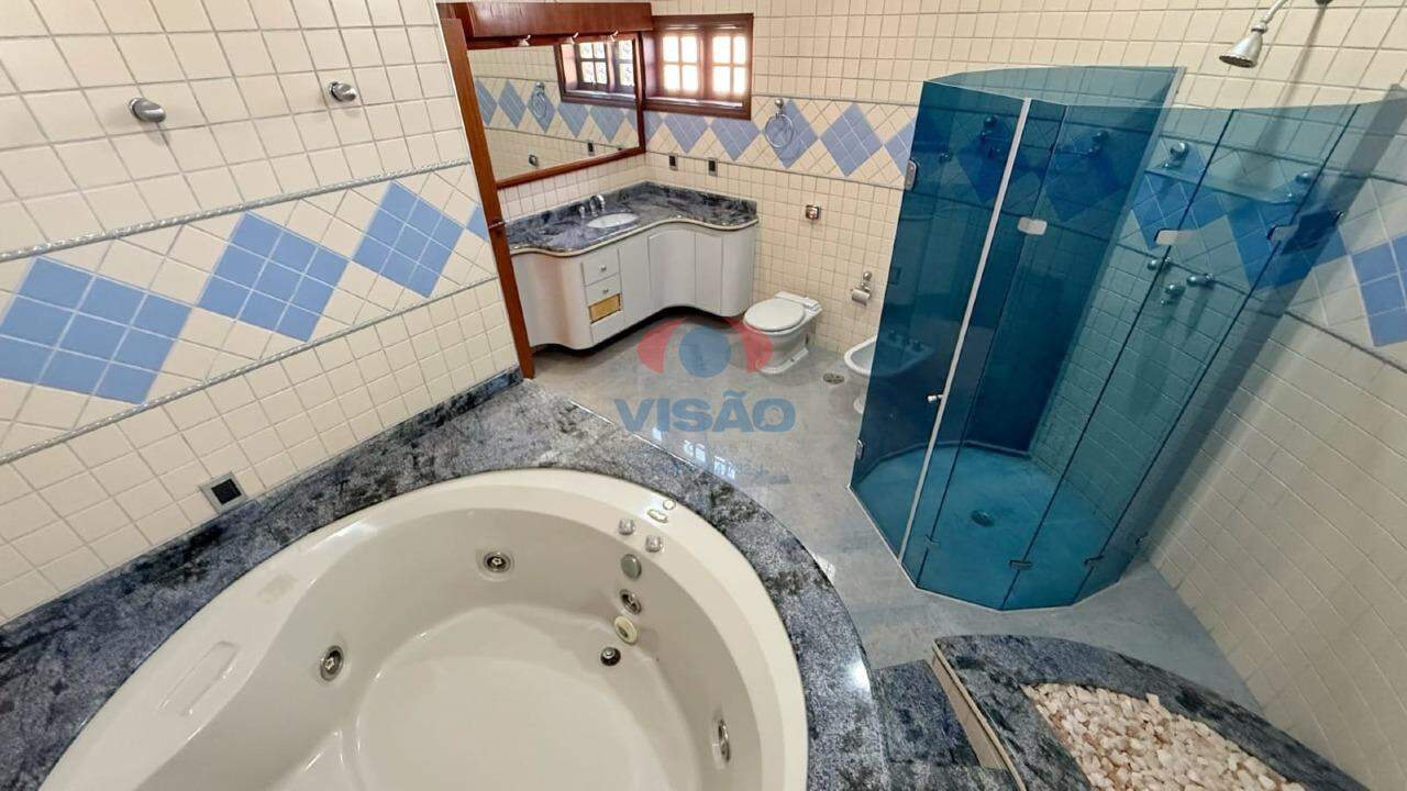 Casa em condomínio para aluguel no Aqui Se Vive: