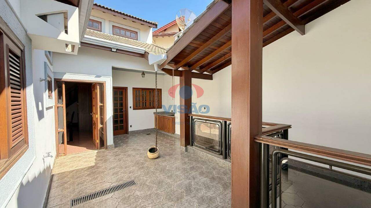 Casa em condomínio para aluguel no Aqui Se Vive:
