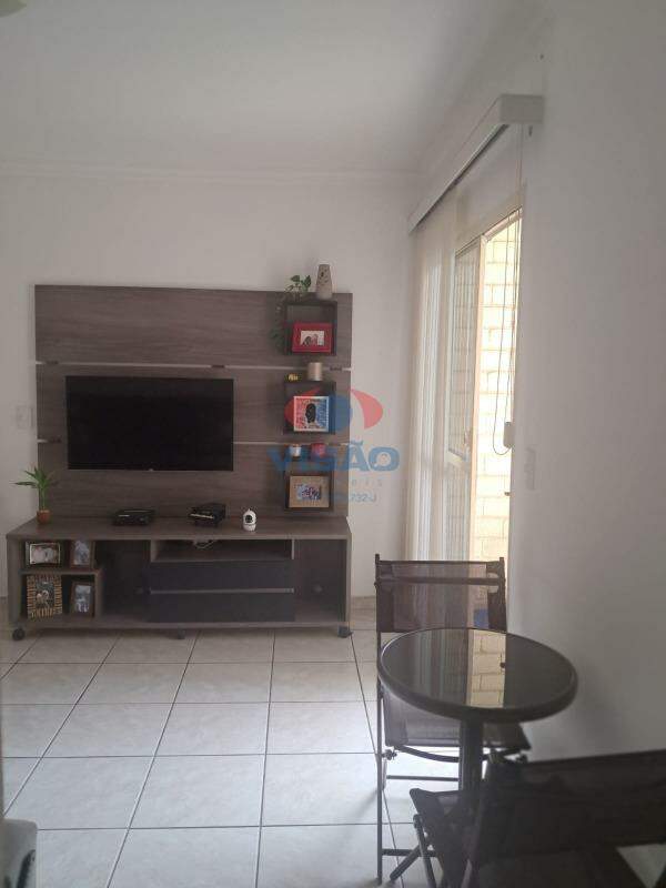 Apartamento à venda no Parque Residencial Indaia: