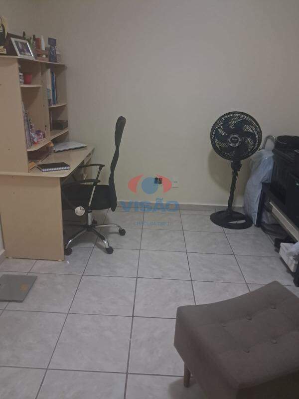 Apartamento à venda no Parque Residencial Indaia: