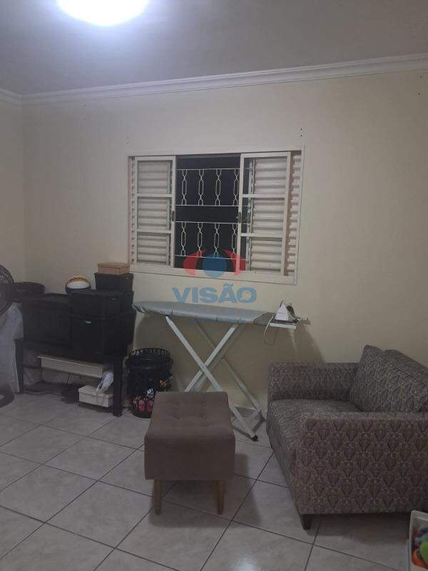 Apartamento à venda no Parque Residencial Indaia: