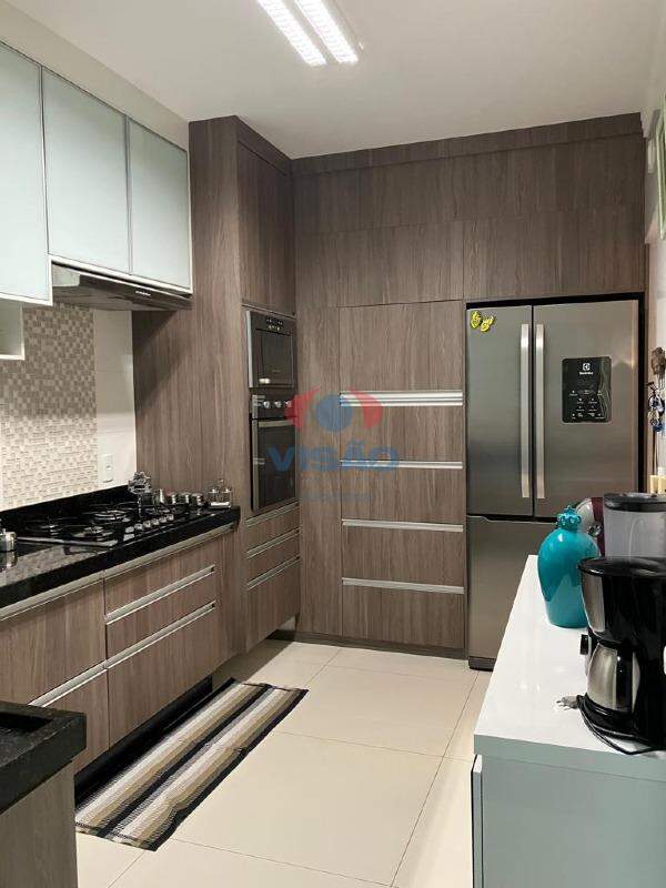 Casa em condomínio à venda no Vila Suíça: