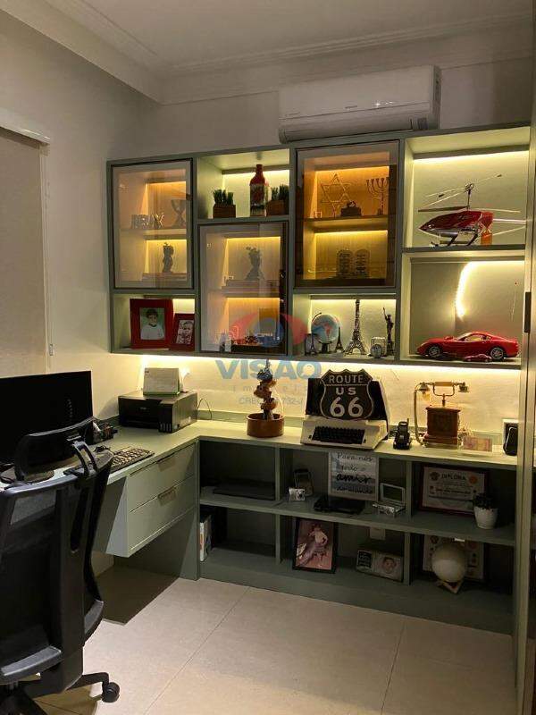 Casa em condomínio à venda no Vila Suíça: