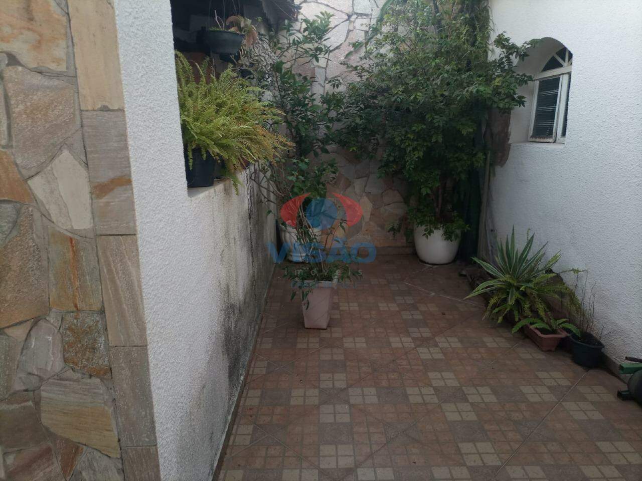Casa à venda no Jardim do Sol: 