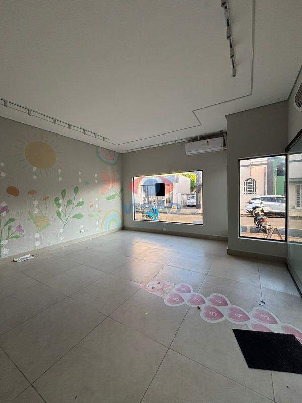 Sala para aluguel no Centro: 