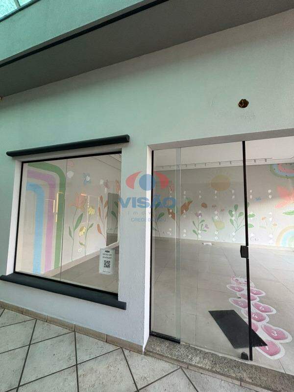 Sala para aluguel no Centro: 