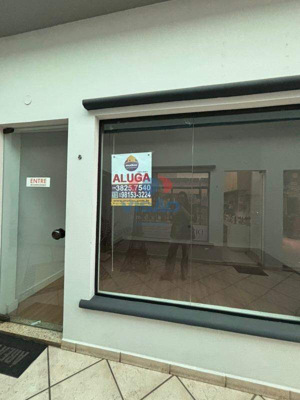 Sala para aluguel no Centro: 