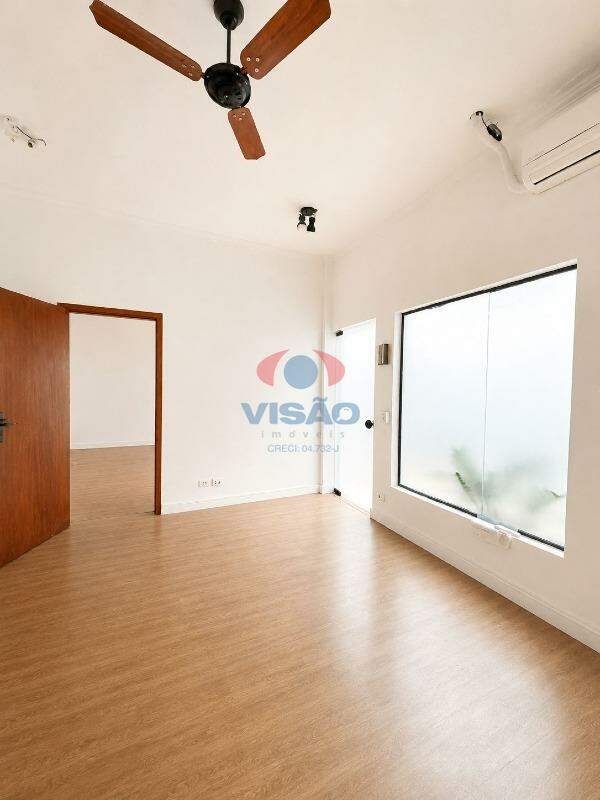 Sala para aluguel no Centro: 