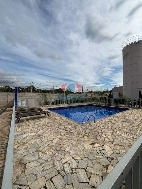 Apartamento para aluguel no Mato Dentro: 