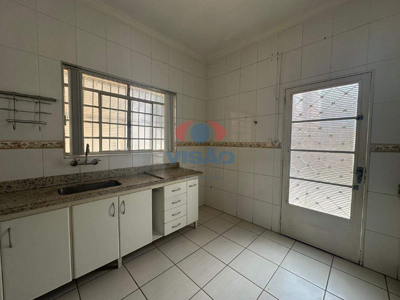 Casa para aluguel no Centro: 