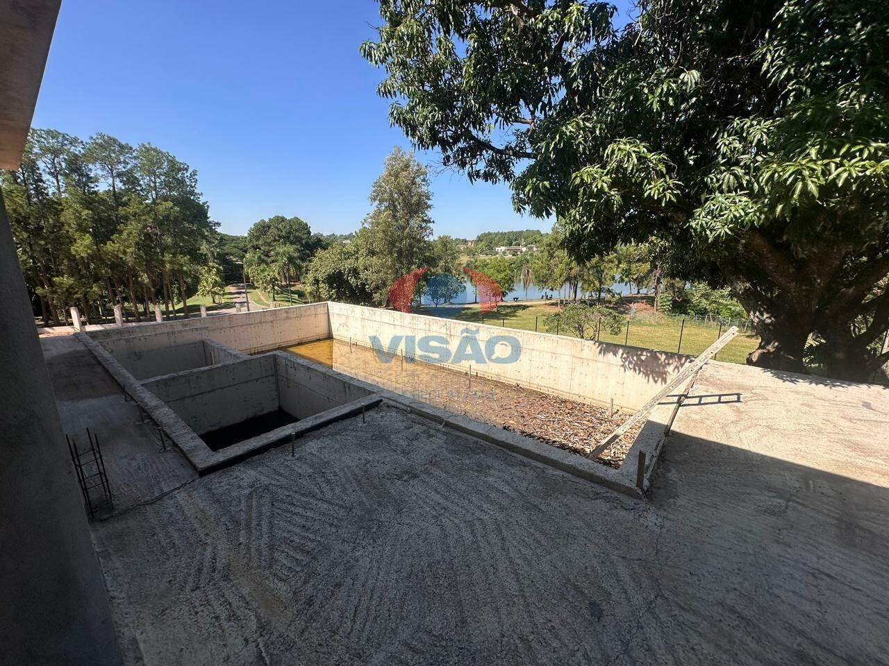 Casa em condomínio à venda no Lagos de Shanadu: 