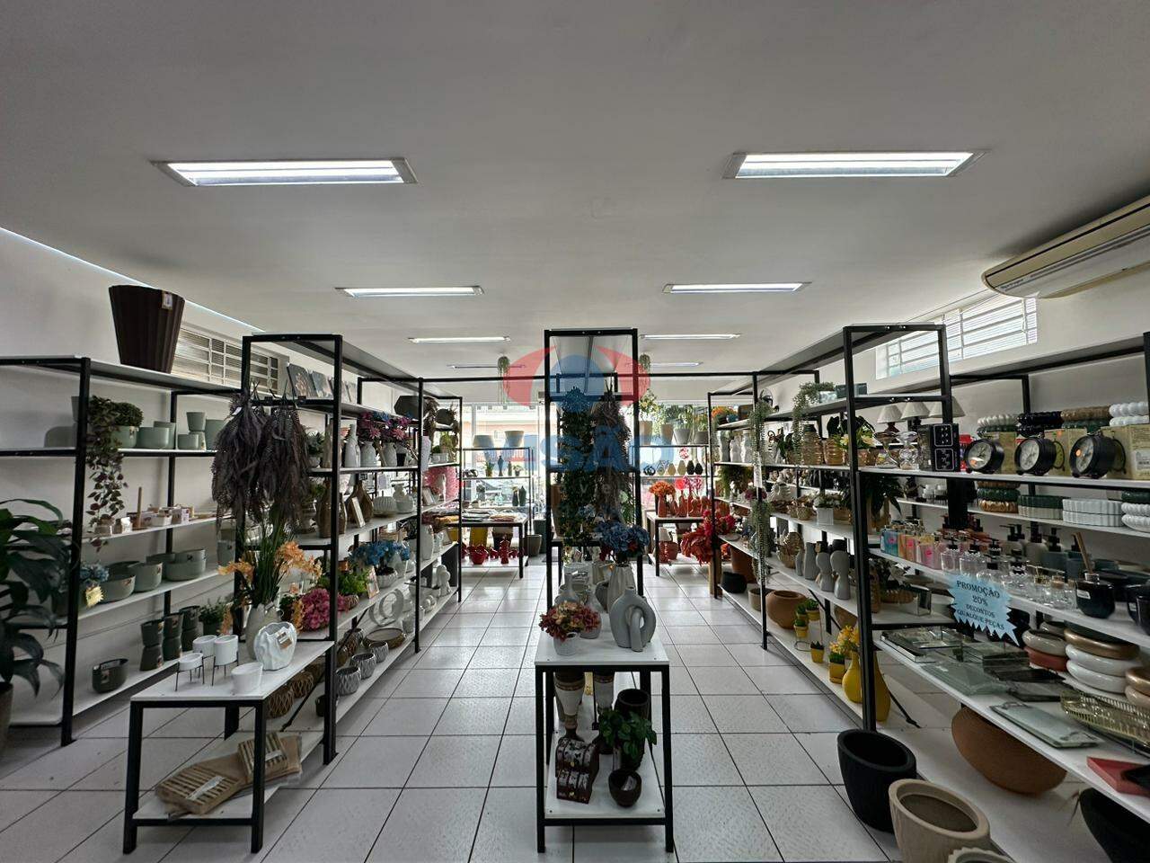 Salão para aluguel no Centro: 