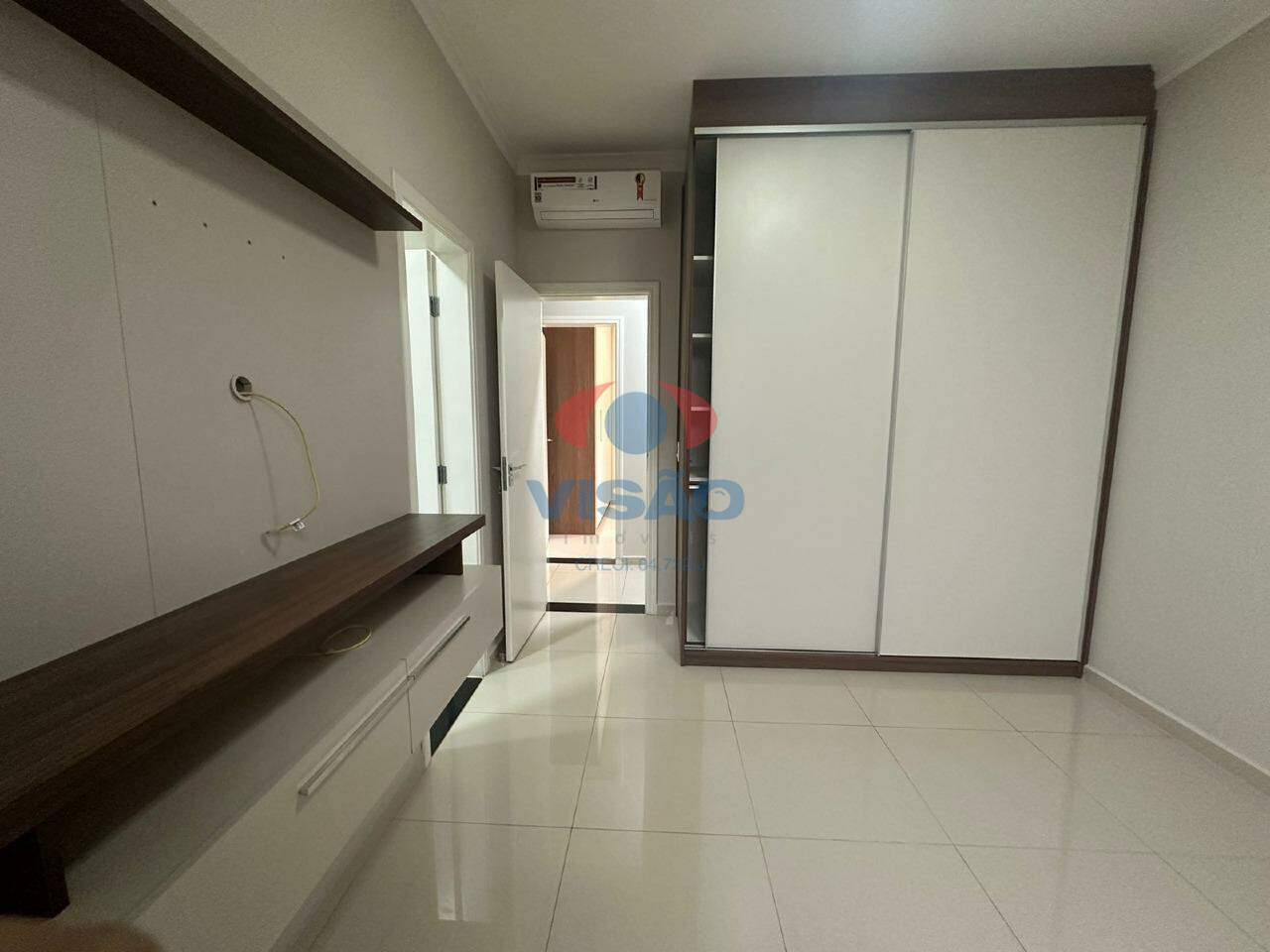 Casa em condomínio para aluguel no Jardim Bréscia: