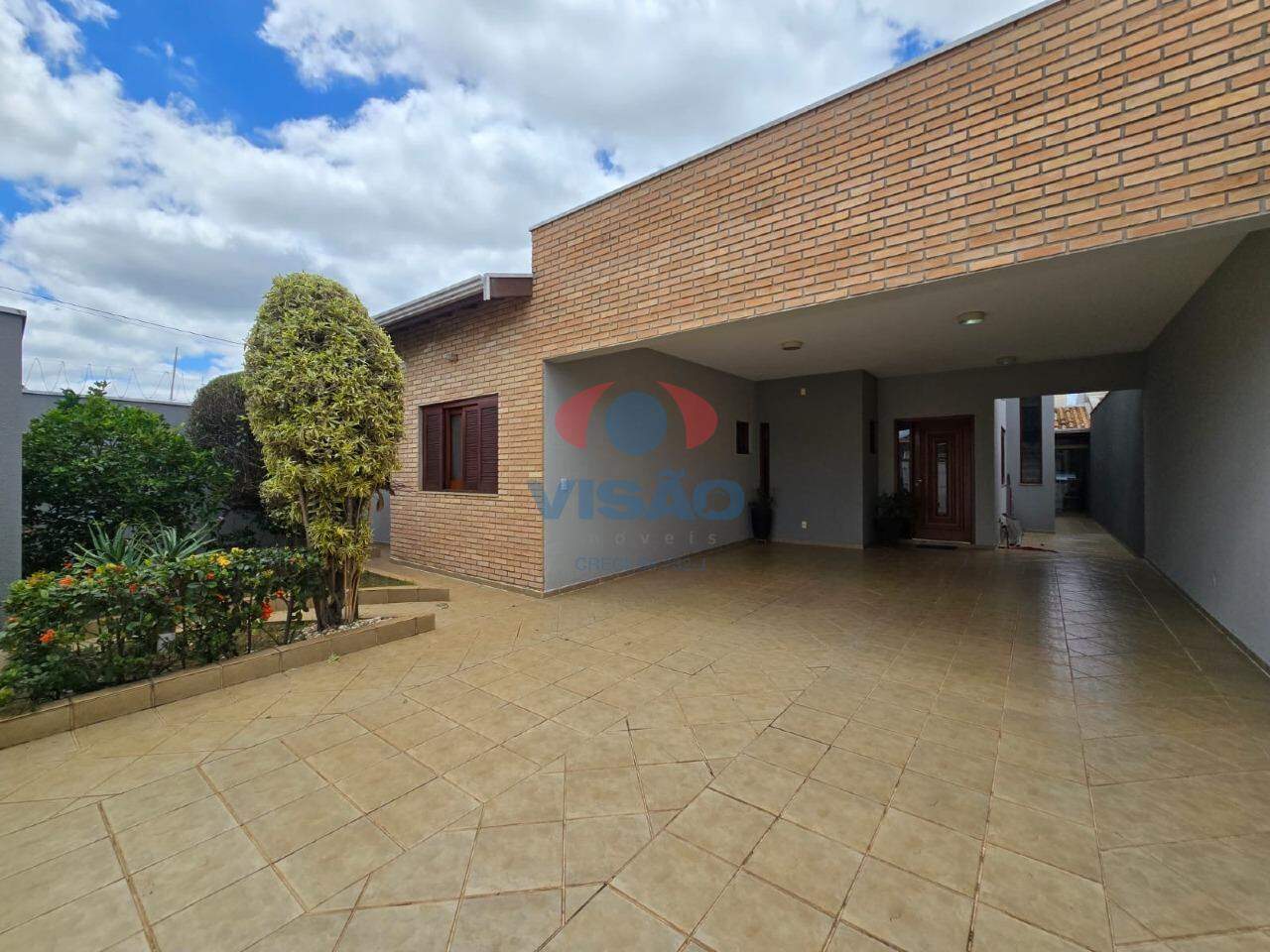 Casa à venda no Jardim Esplanada II: