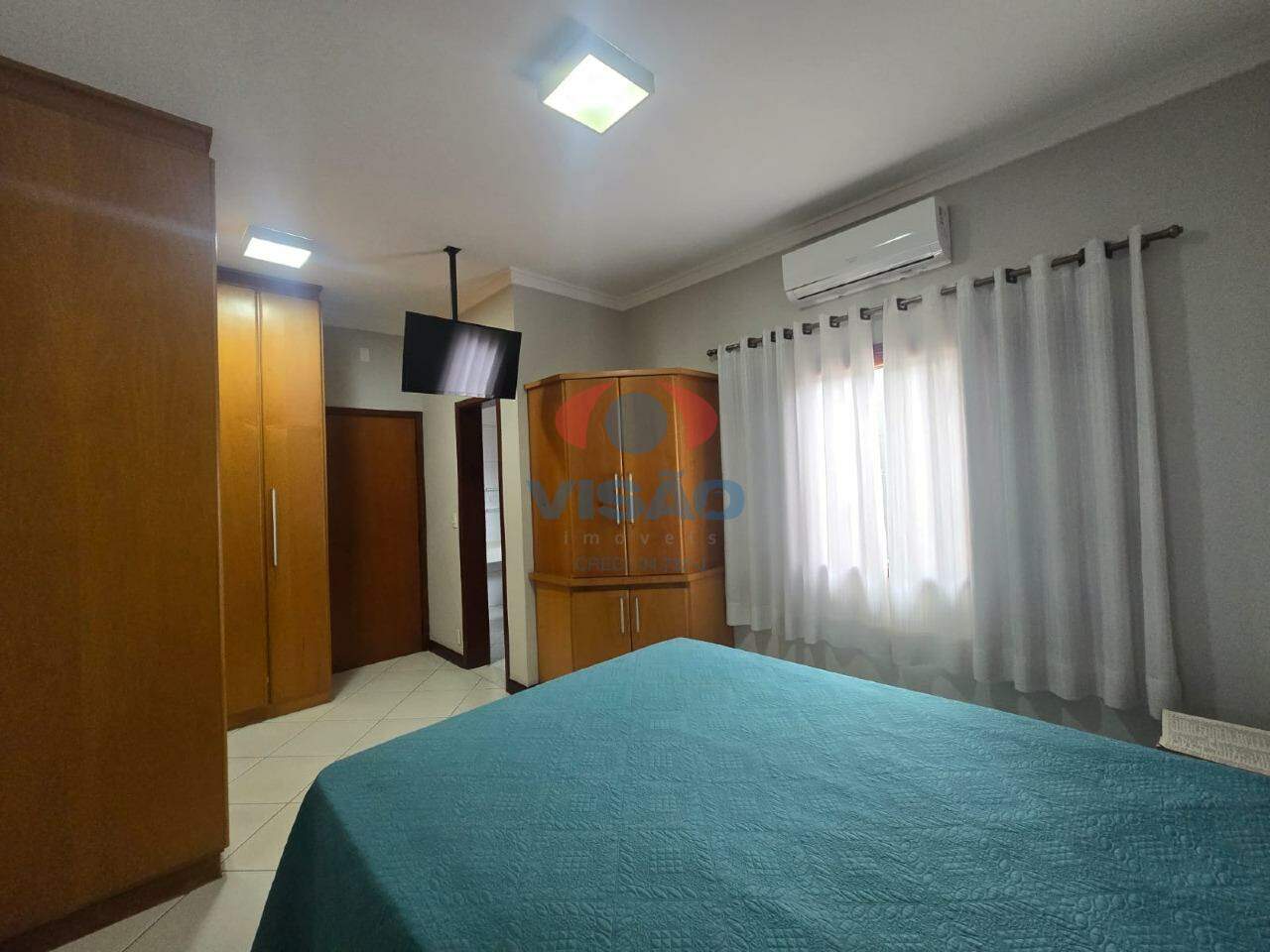 Casa à venda no Jardim Esplanada II:
