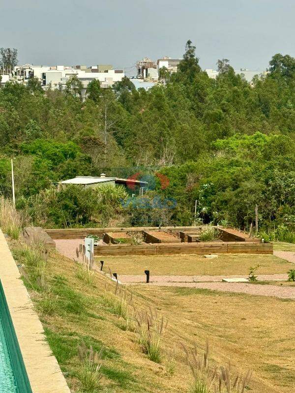 Terreno em condomínio à venda no Jardim Casablanca: