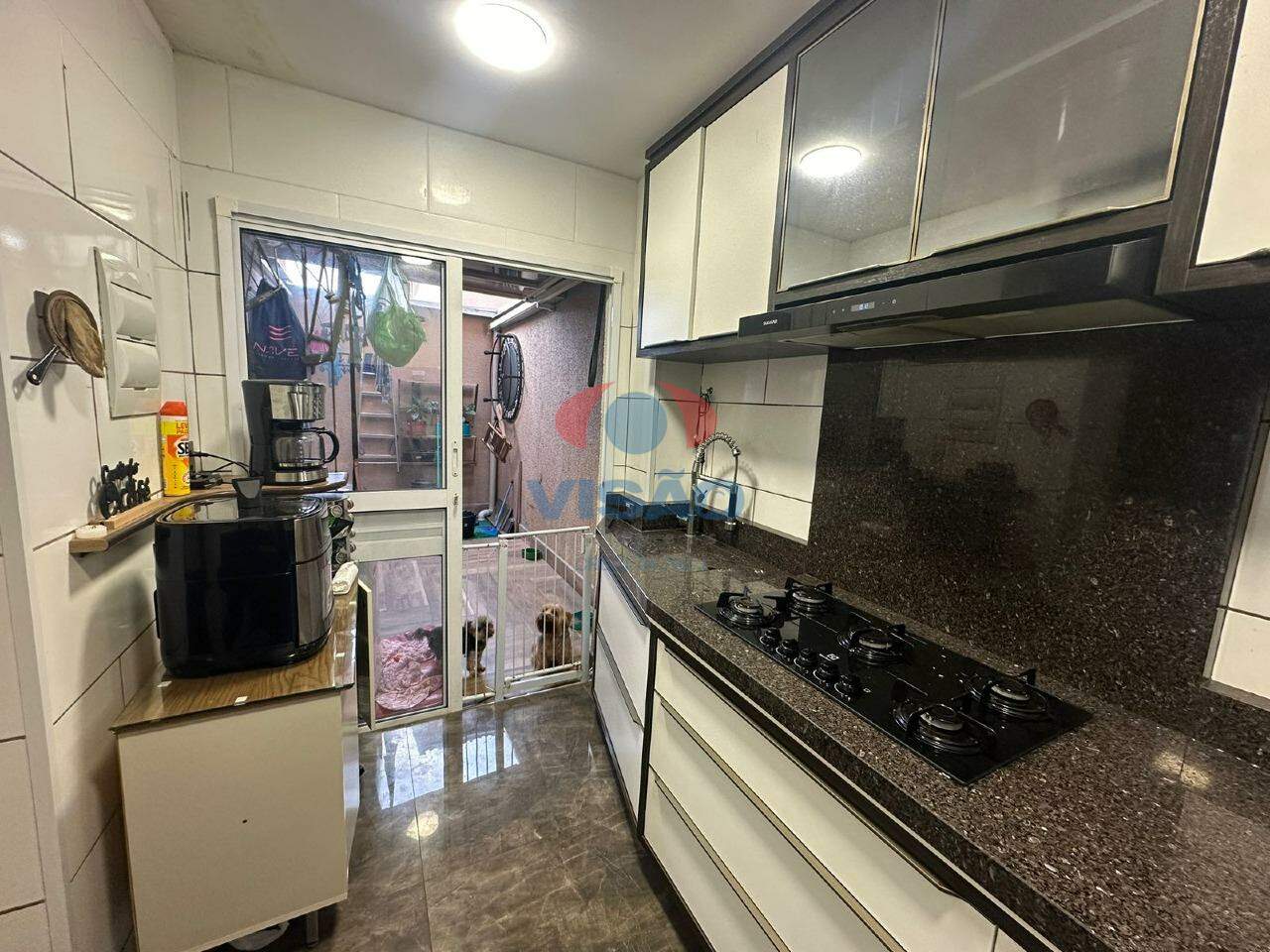 Apartamento para aluguel no Europark Comercial: 