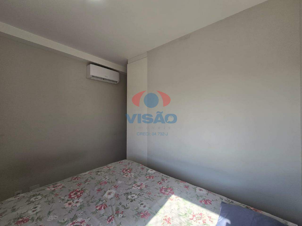 Apartamento à venda no Jardim Santiago: