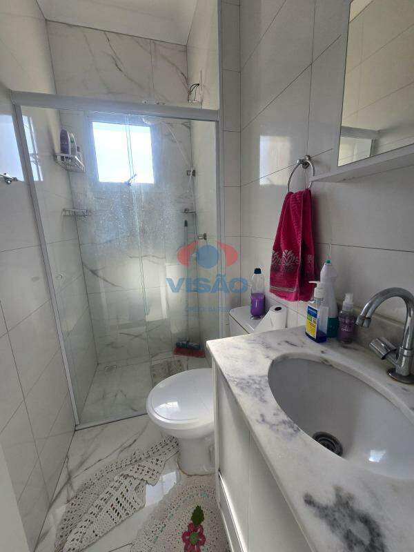 Apartamento à venda no Jardim Santiago:
