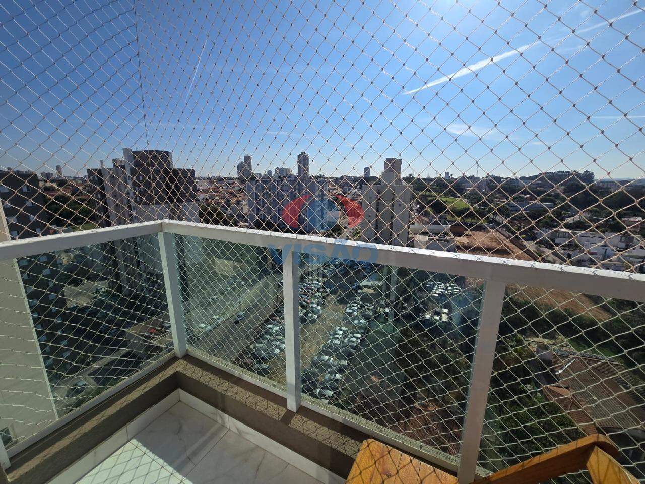 Apartamento à venda no Jardim Santiago: 