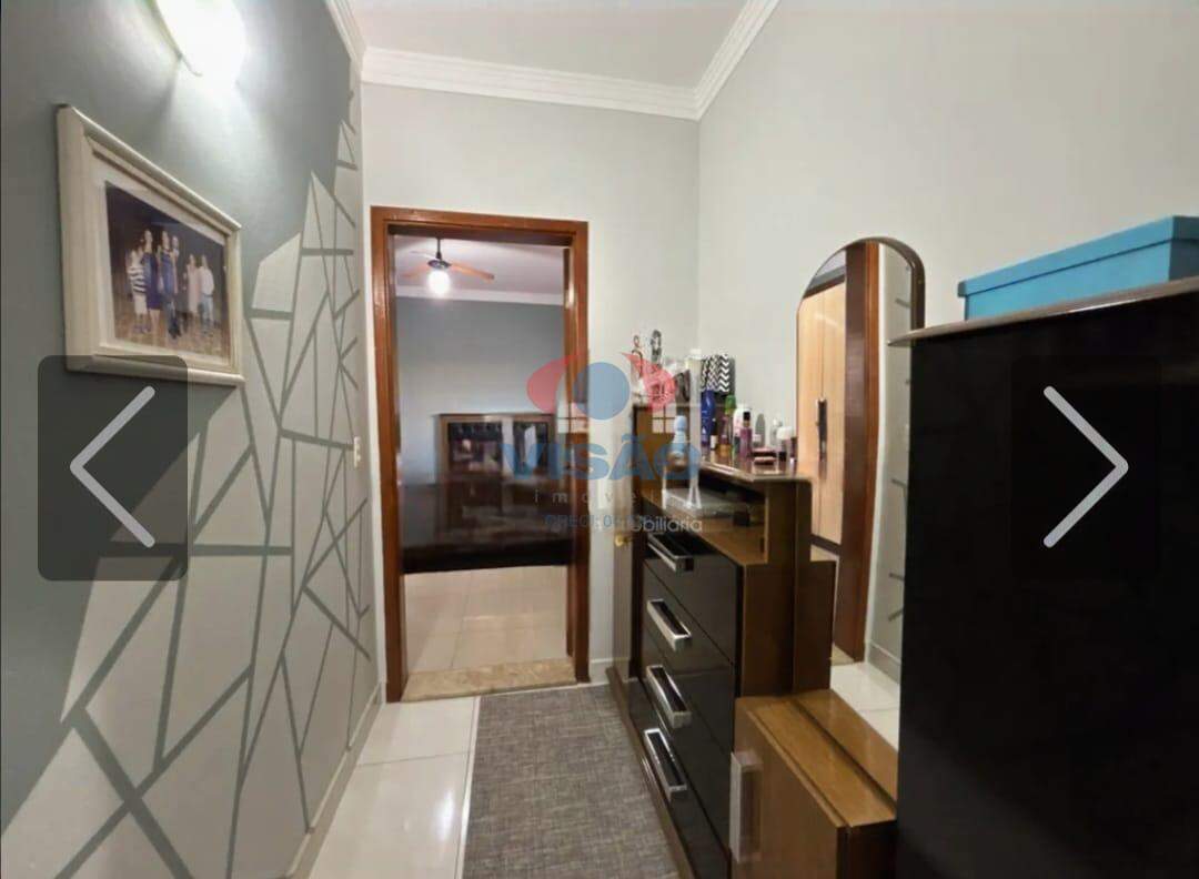 Casa à venda no Jardim Esplanada II: