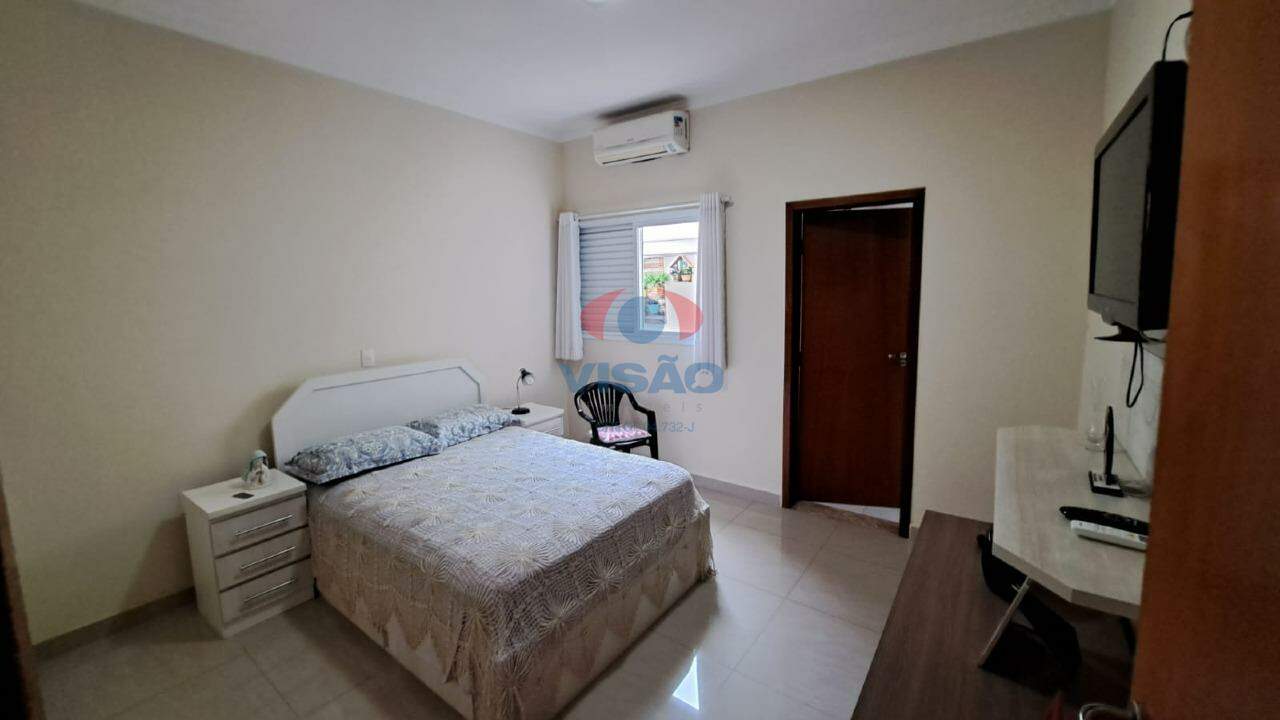 Casa à venda no Jardim Esplanada II: 