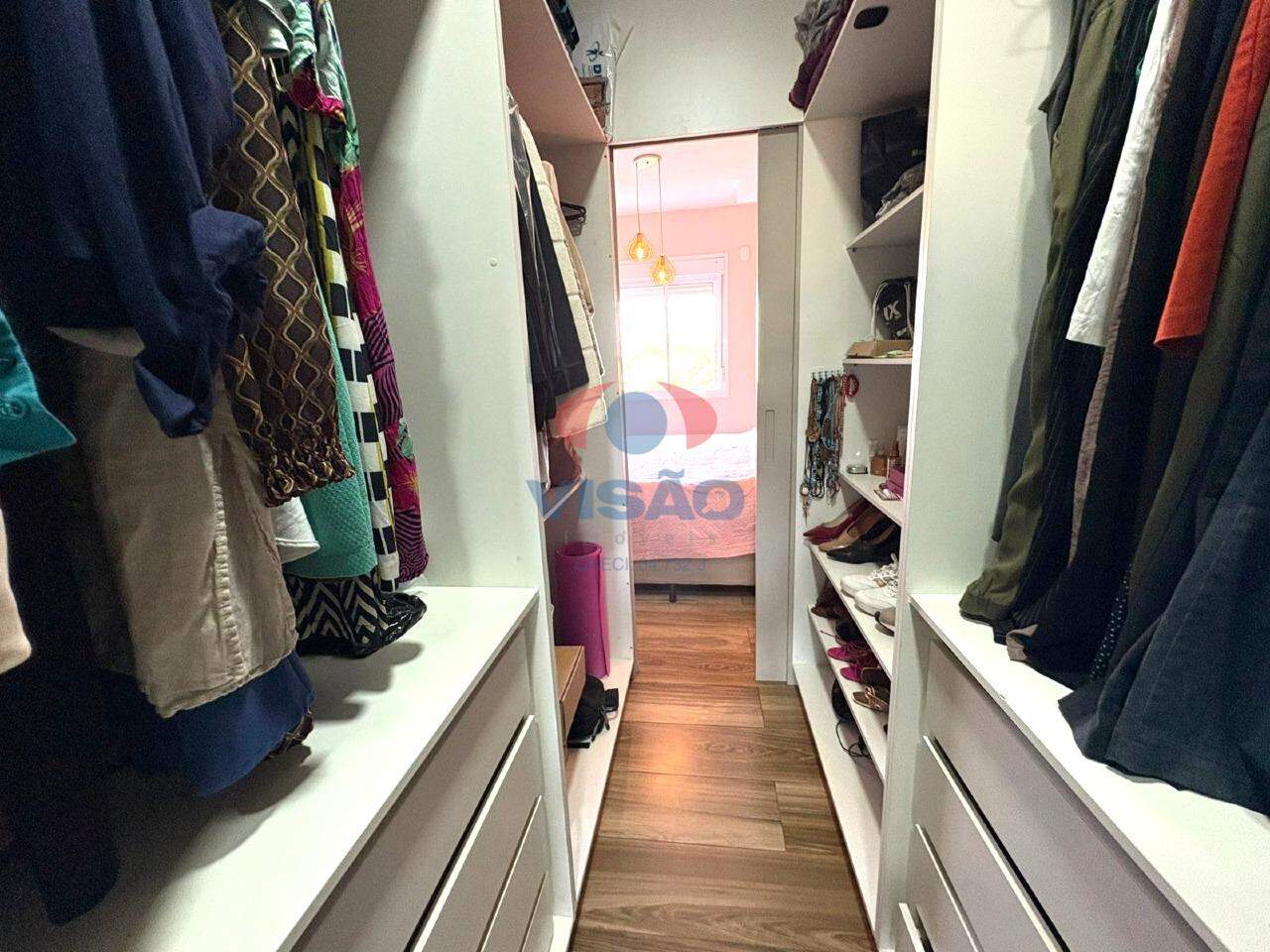 Apartamento à venda no Bairro Pau Preto: 