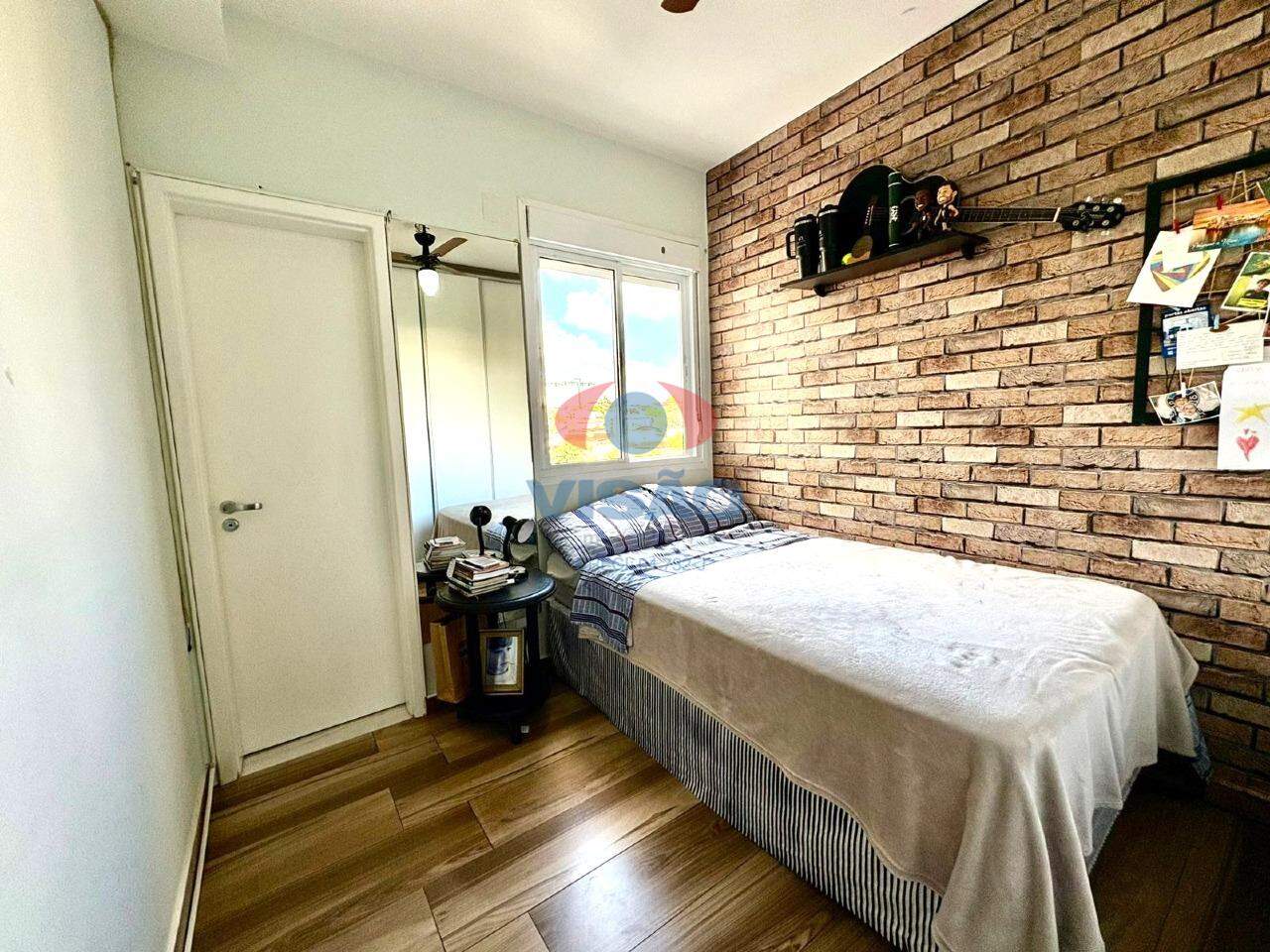 Apartamento à venda no Bairro Pau Preto: 