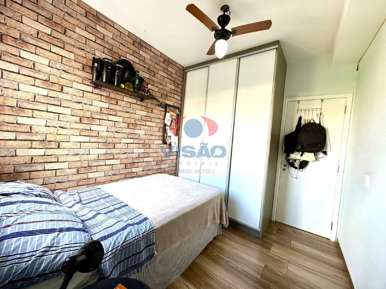 Apartamento à venda no Bairro Pau Preto: 