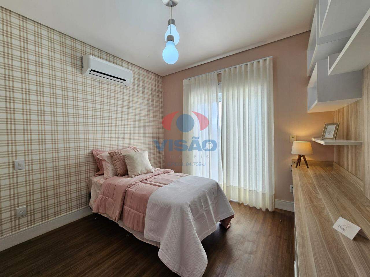 Casa em condomínio à venda no Jardim Residencial Maria Dulce: 