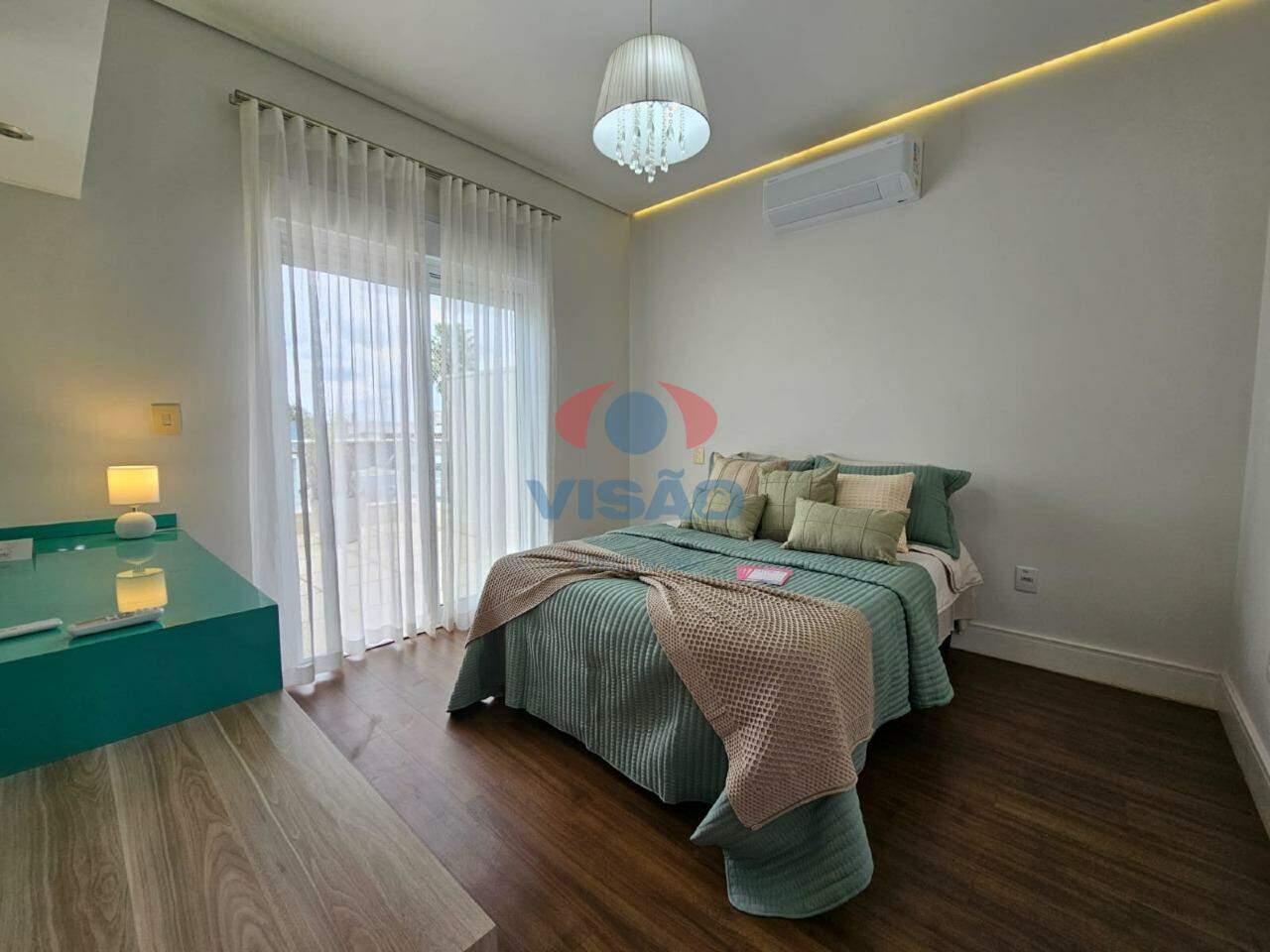 Casa em condomínio à venda no Jardim Residencial Maria Dulce: 