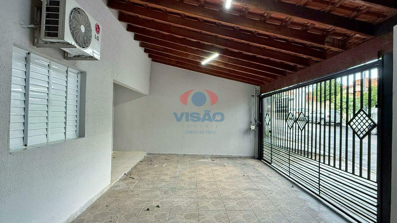 Casa para aluguel no Jardim Remulo Zoppi:
