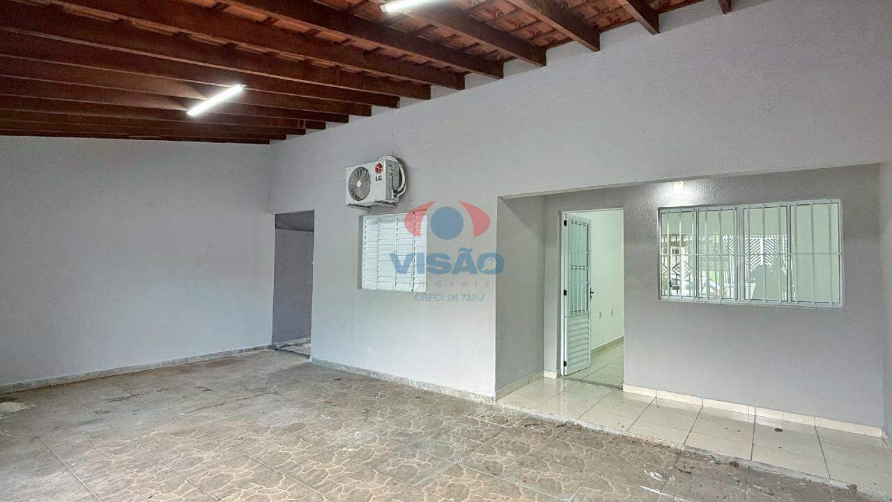 Casa para aluguel no Jardim Remulo Zoppi: 