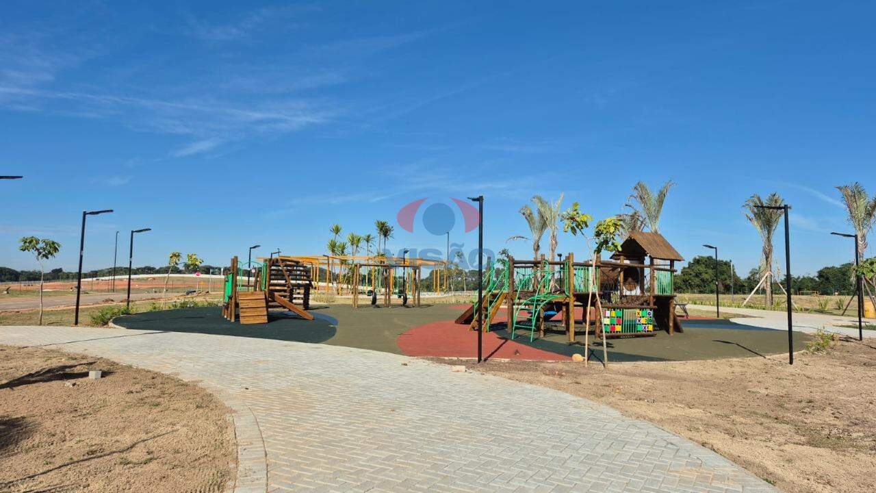 Terreno em condomínio à venda no Quinta do Lago: 