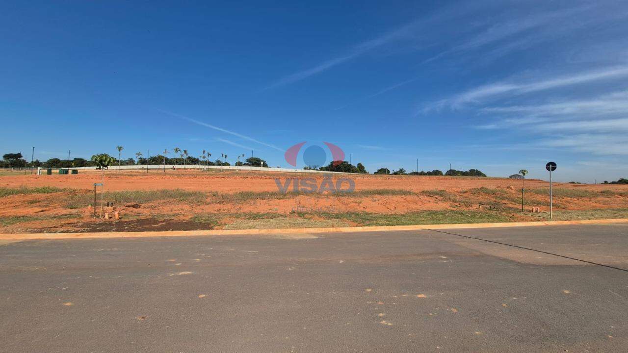 Terreno em condomínio à venda no Quinta do Lago: 
