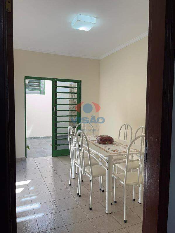 Casa à venda no Vila Vitória II: 