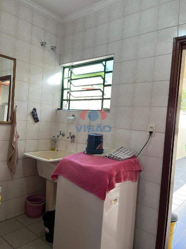 Casa à venda no Vila Vitória II: 