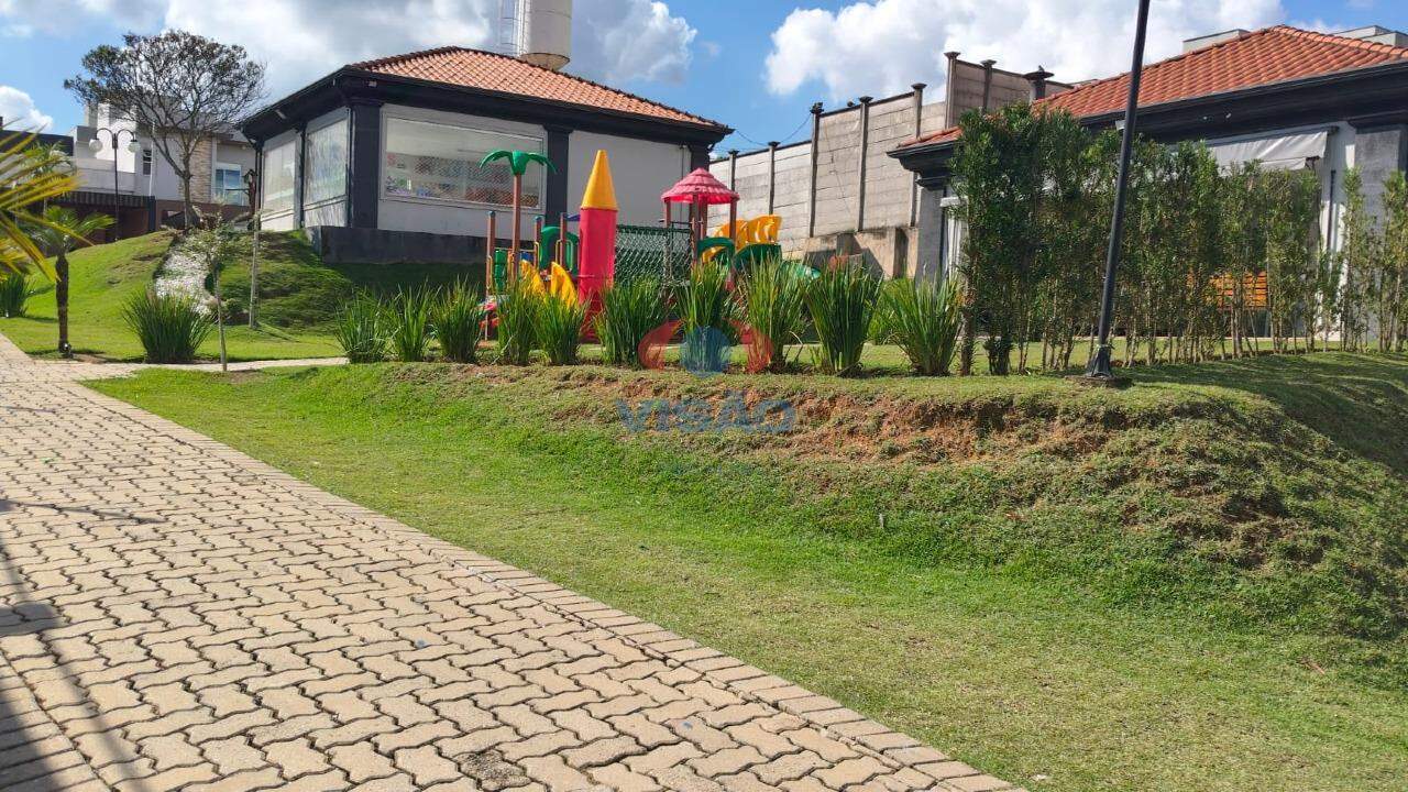 Casa em condomínio à venda no Jardins do Império: 