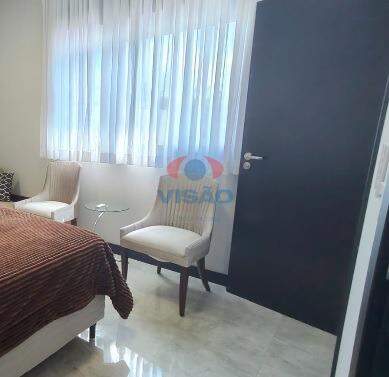Casa em condomínio à venda no Jardins do Império: 