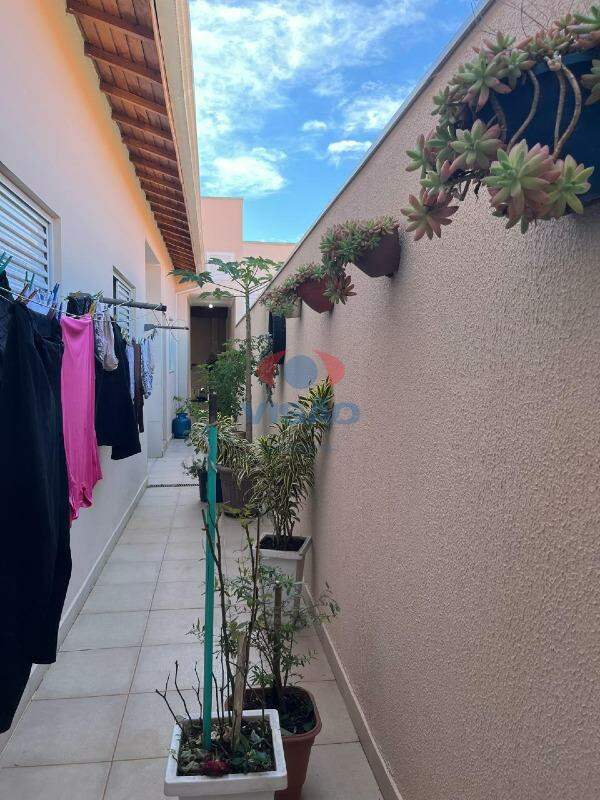 Casa à venda no Jardim Regente: 
