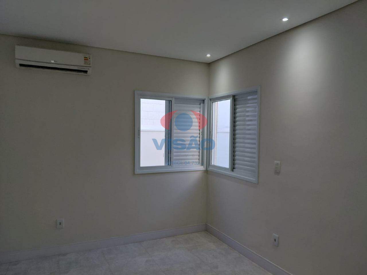 Casa em condomínio à venda no Jardim Maringá:
