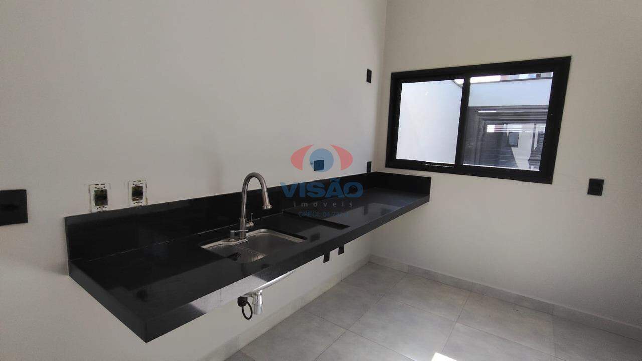 Casa à venda no Jardim Bom Sucesso: 