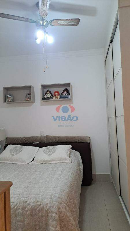 Casa em condomínio à venda no Residencial Beira da Mata:
