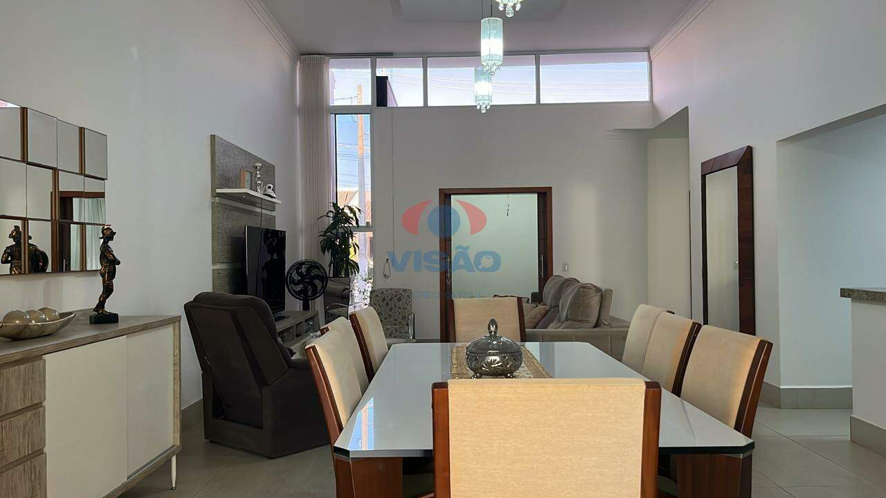 Casa em condomínio à venda no Residencial Beira da Mata: