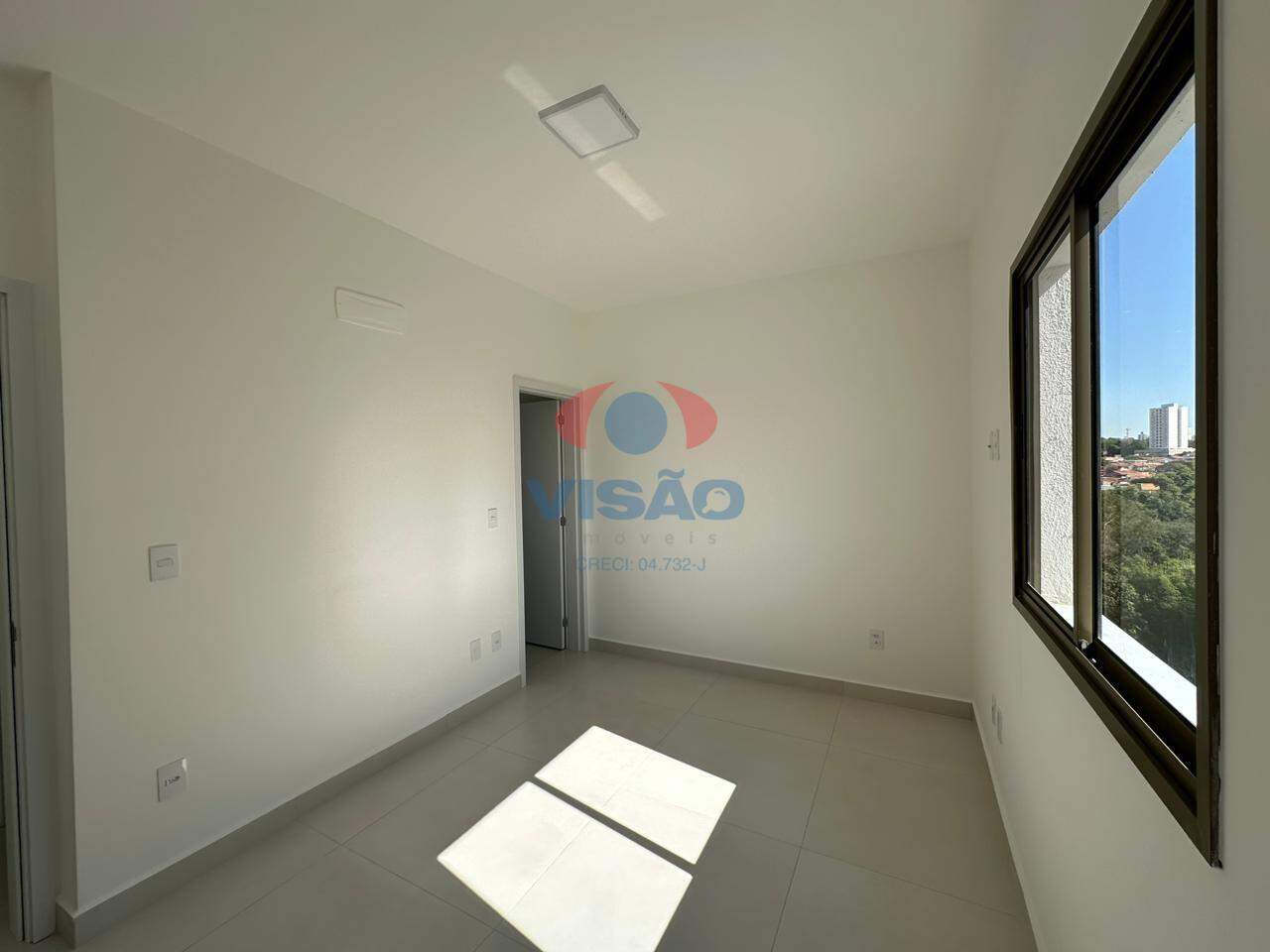 Apartamento para aluguel no Jardim Santiago:
