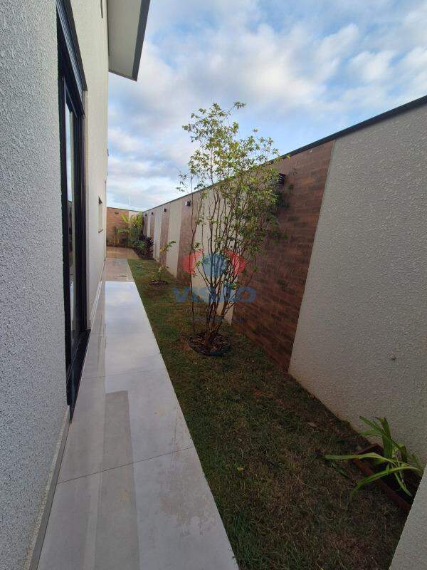 Casa em condomínio à venda no Jardim Residencial Dona Maria Candida: