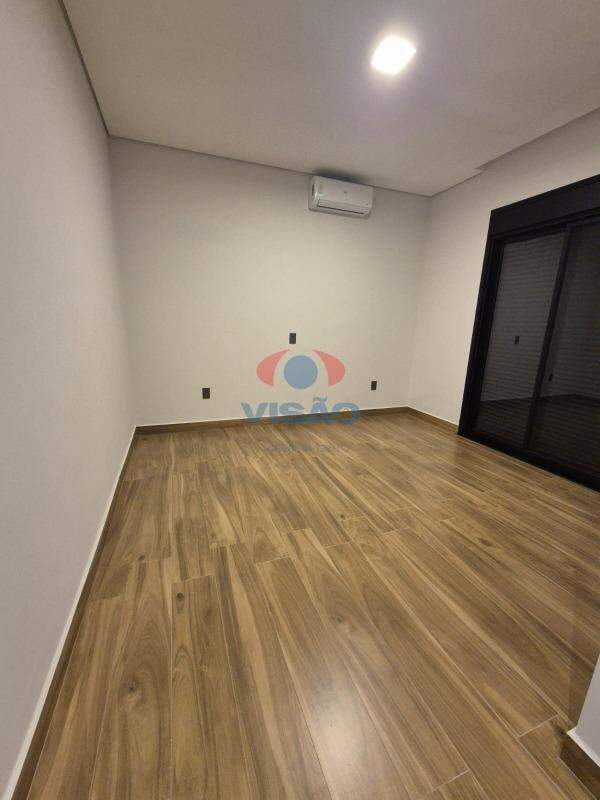 Casa em condomínio à venda no Jardim Residencial Dona Maria Candida: